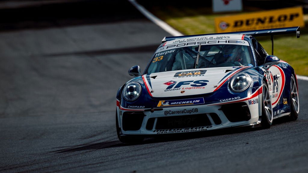 Harper claims final Carrera Cup pole position of 2018